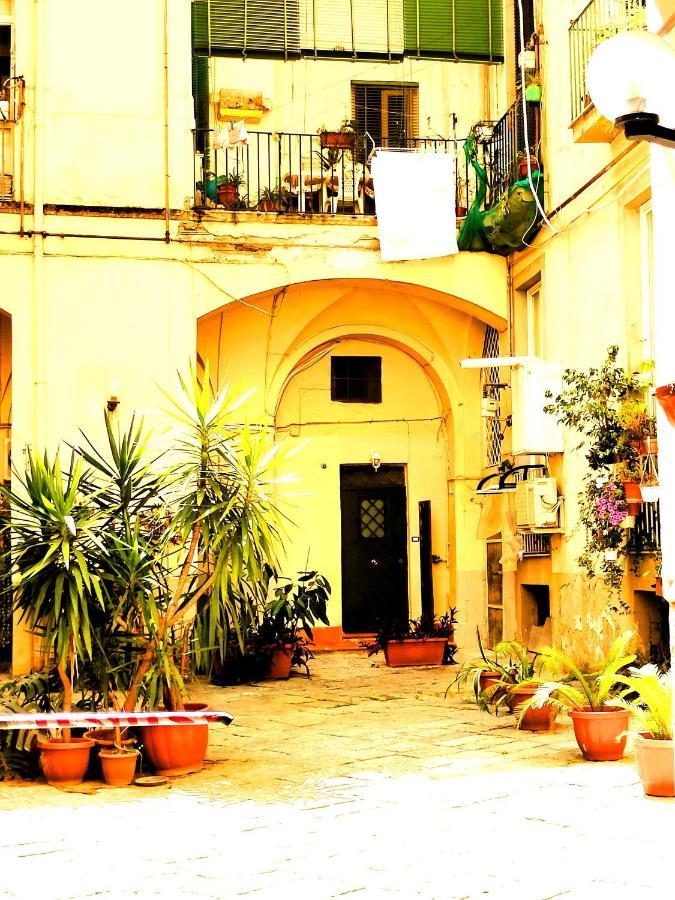 Casa Dell'Antico Teatro Di Neapolis Nel Centro Storico Di Napoli Appartement Buitenkant foto